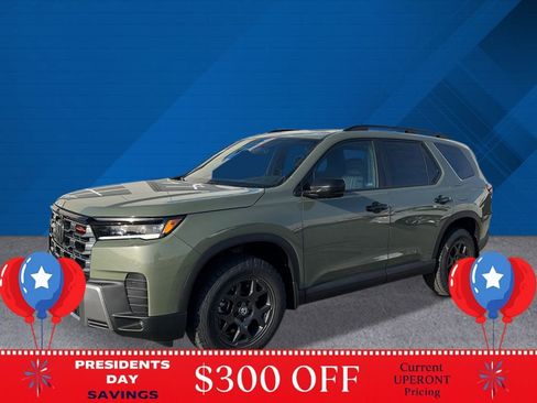 New 2026 Honda Pilot TrailSport image 8
