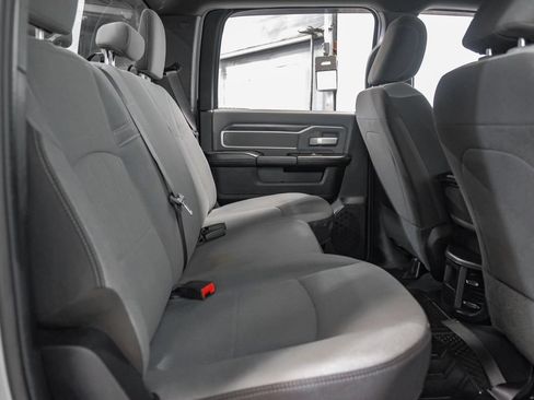 Used 2022 RAM 2500 Big Horn AWD/4WD image 36
