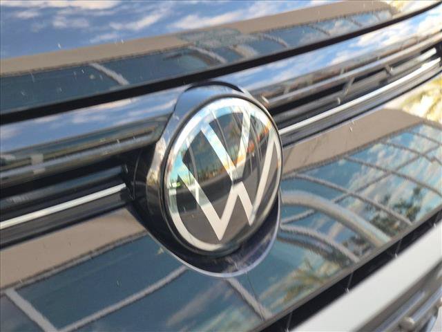 Used 2025 Volkswagen Taos S FWD image 30