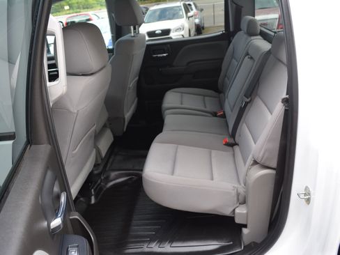 Used 2018 Chevrolet Silverado 3500 W/T image 13