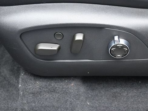 Used 2026 GMC Acadia Denali Ultimate w/ LPO, Floor Liner Package AWD/4WD image 10
