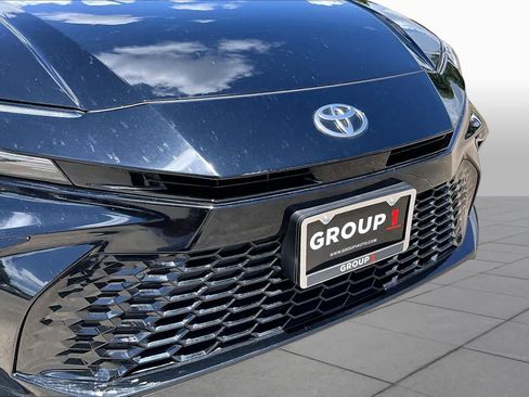 Used 2025 Toyota Camry XSE w/ Premium Package FWD image 28