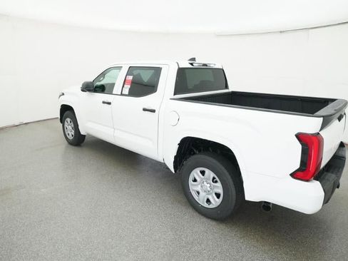 New 2026 Toyota Tundra SR image 5