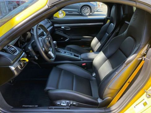 Used 2024 Porsche 718 Boxster GTS RWD image 30