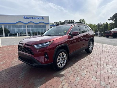 Used 2025 Toyota RAV4 XLE Premium FWD image 1