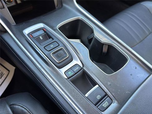 Used 2018 Honda Accord EX-L image 22