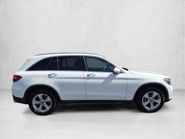 Used 2017 Mercedes-Benz GLC 300 4MATIC image 4