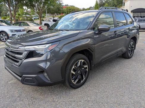 Used 2025 Subaru Forester Premium w/ Protection Package (1PH) AWD/4WD image 6