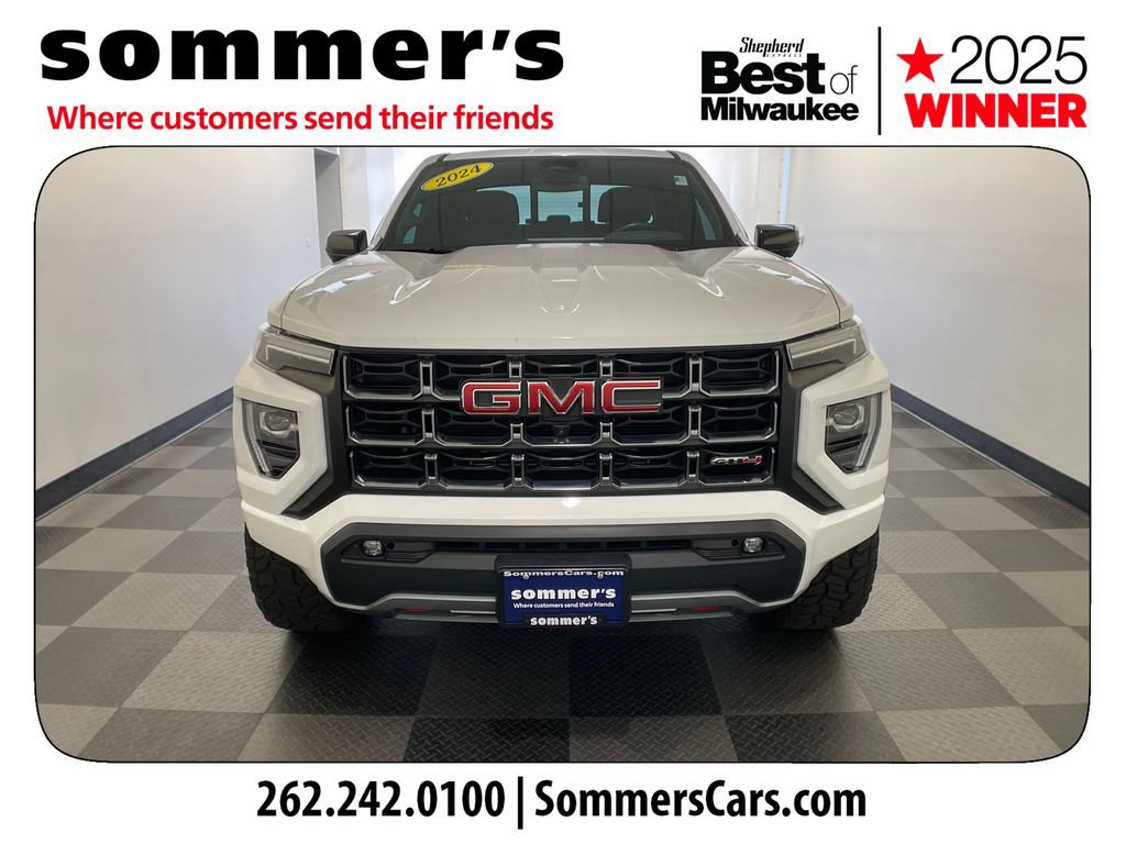 Used 2024 GMC Canyon AT4 w/ AT4 Premium Package AWD/4WD image 8