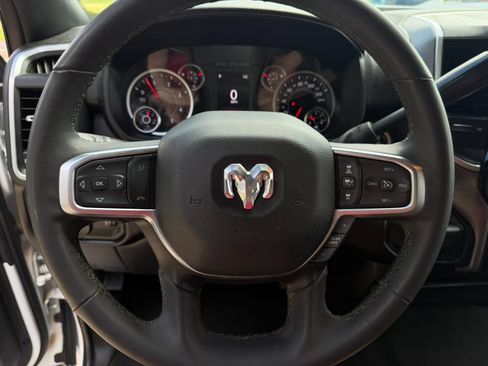 Used 2025 RAM 2500 Big Horn AWD/4WD image 26