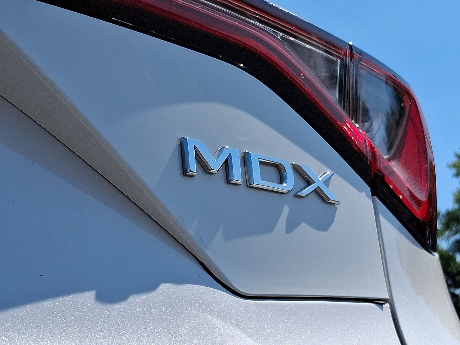 Certified 2025 Acura MDX w/ Technology Package AWD/4WD image 31