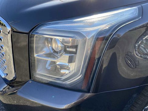 Used 2015 GMC Yukon Denali w/ Open Road Package image 10