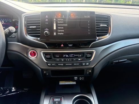 Used 2022 Honda Pilot Special Edition image 18