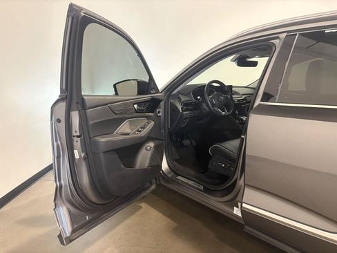 Used 2024 Acura MDX w/ Advance Package AWD/4WD image 11
