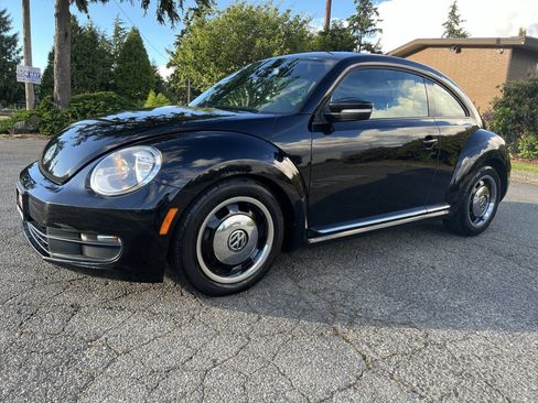 Used 2012 Volkswagen Beetle 2.5 FWD image 9