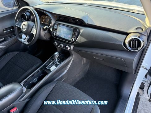 Used 2023 Nissan Kicks SV FWD image 8