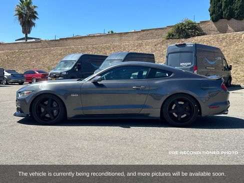 Used 2016 Ford Mustang GT RWD image 3