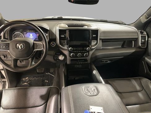 Used 2024 RAM 1500 Laramie AWD/4WD image 30