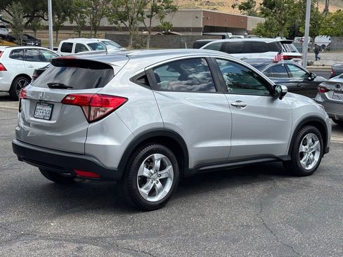 Used 2016 Honda HR-V EX-L image 3
