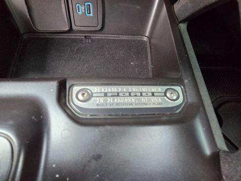 Used 2024 Ford Bronco Everglades AWD/4WD image 34