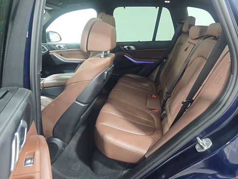 Used 2022 BMW X5 xDrive40i AWD/4WD image 4