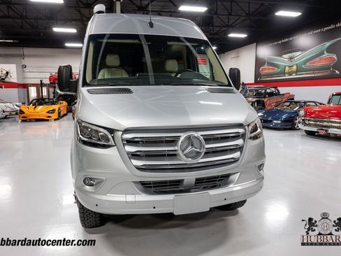 Used 2020 Mercedes-Benz Sprinter 3500 image 4