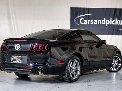 Used 2014 Ford Mustang Premium w/ Equipment Group 201A image 8