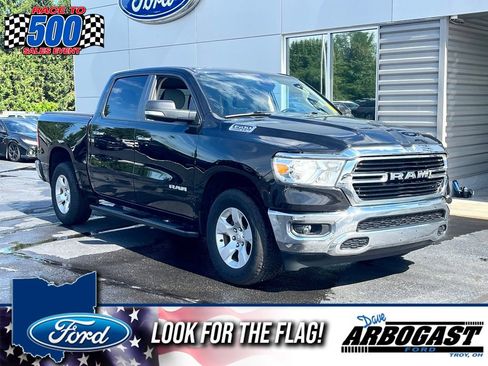 Used 2020 RAM 1500 Big Horn AWD/4WD image 1