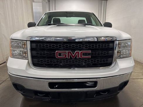 Used 2008 GMC Sierra 2500 W/T w/ Work Truck Preferred Package image 2