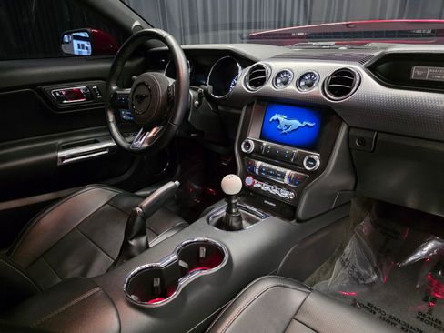 Used 2017 Ford Mustang GT Premium w/ GT Performance Package image 31