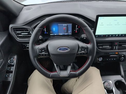 Used 2025 Ford Escape ST-Line w/ Tech Pack #1 image 27