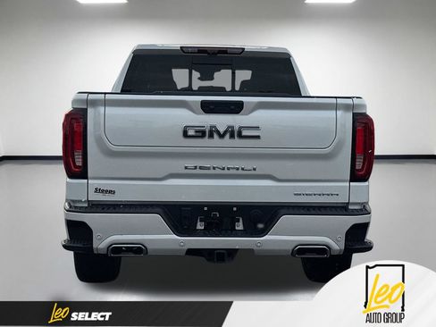 Used 2025 GMC Sierra 1500 Denali Ultimate AWD/4WD image 9