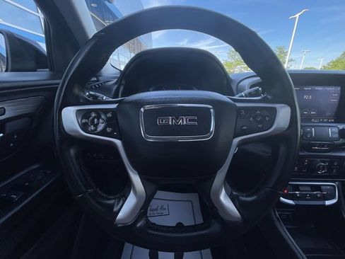 Certified 2024 GMC Terrain SLT w/ Infotainment Package II AWD/4WD image 11