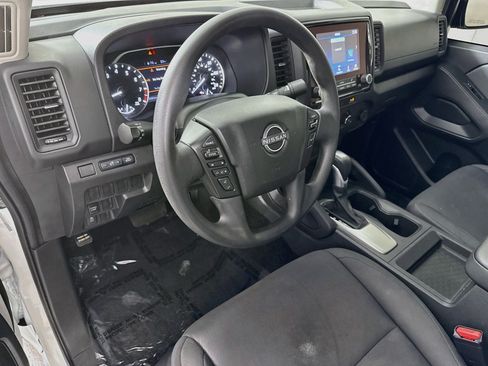 Used 2024 Nissan Frontier S RWD image 23