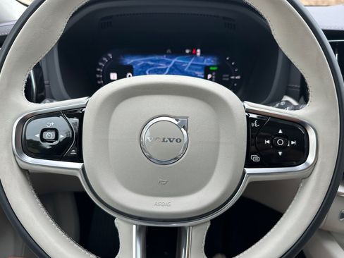 New 2026 Volvo XC60 T8 Ultra w/ Climate Package AWD/4WD image 21