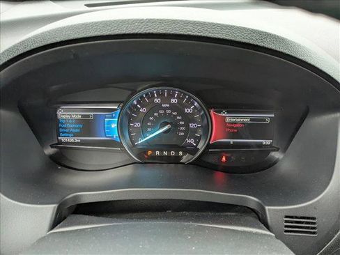 Used 2019 Ford Explorer XLT w/ Equipment Group 202A image 11