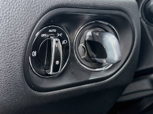 Certified 2024 Porsche Macan S AWD/4WD image 11