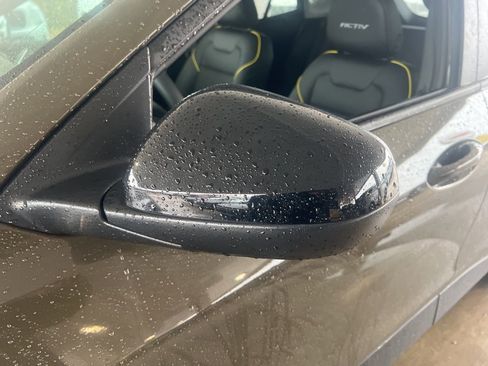 Used 2024 Chevrolet Trax ACTIV w/ Sunroof Package image 31