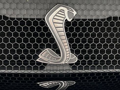 Used 2022 Ford Mustang Shelby GT500 w/ Technology Package RWD image 29