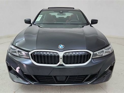 Used 2025 BMW 330i xDrive Sedan image 2