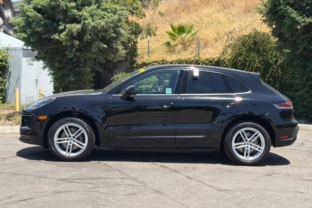 Used 2024 Porsche Macan AWD/4WD image 7