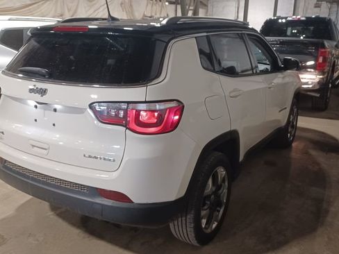 Used 2018 Jeep Compass Limited image 2