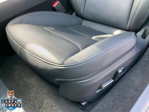 Used 2025 Tesla Model 3 Long Range RWD image 14