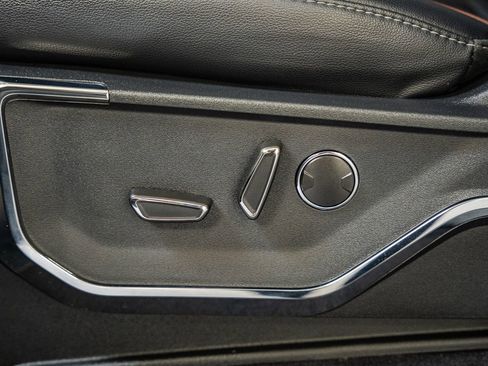 Certified 2023 Ford F150 Lariat w/ Equipment Group 502A High image 46