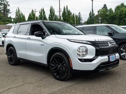 Used 2025 Mitsubishi Outlander SEL Black Edition