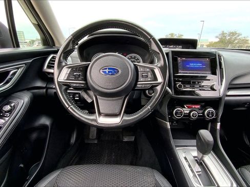 Used 2020 Subaru Forester Premium image 5