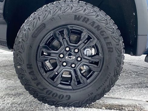 Certified 2023 Chevrolet Silverado 1500 ZR2 image 22