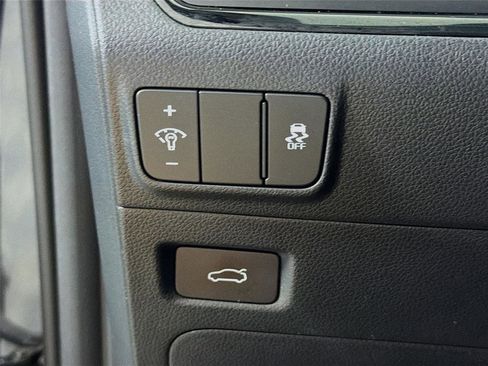 Used 2025 Kia K5 EX FWD image 11