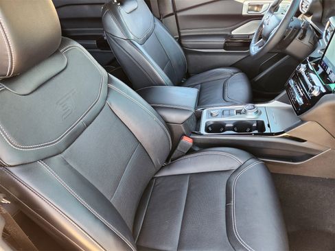 Used 2023 Ford Explorer ST w/ Equipment Group 401A image 23