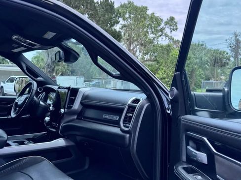 Used 2022 RAM 2500 Laramie AWD/4WD image 10